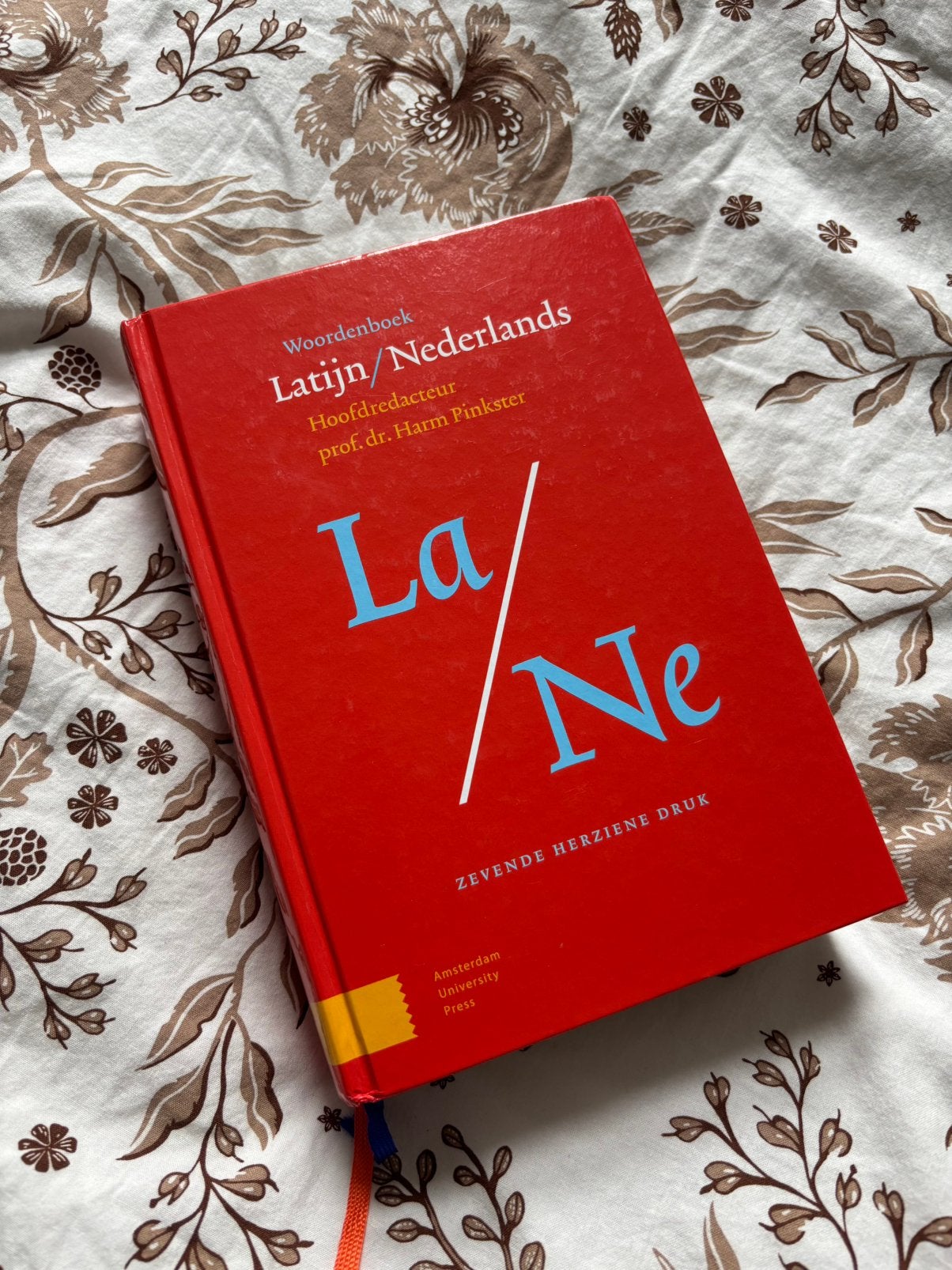 Woordenboek Latijn - Nederlands HARDCOVER, Boeken, Ophalen of Verzenden, Gelezen, Overige uitgevers, Latijn