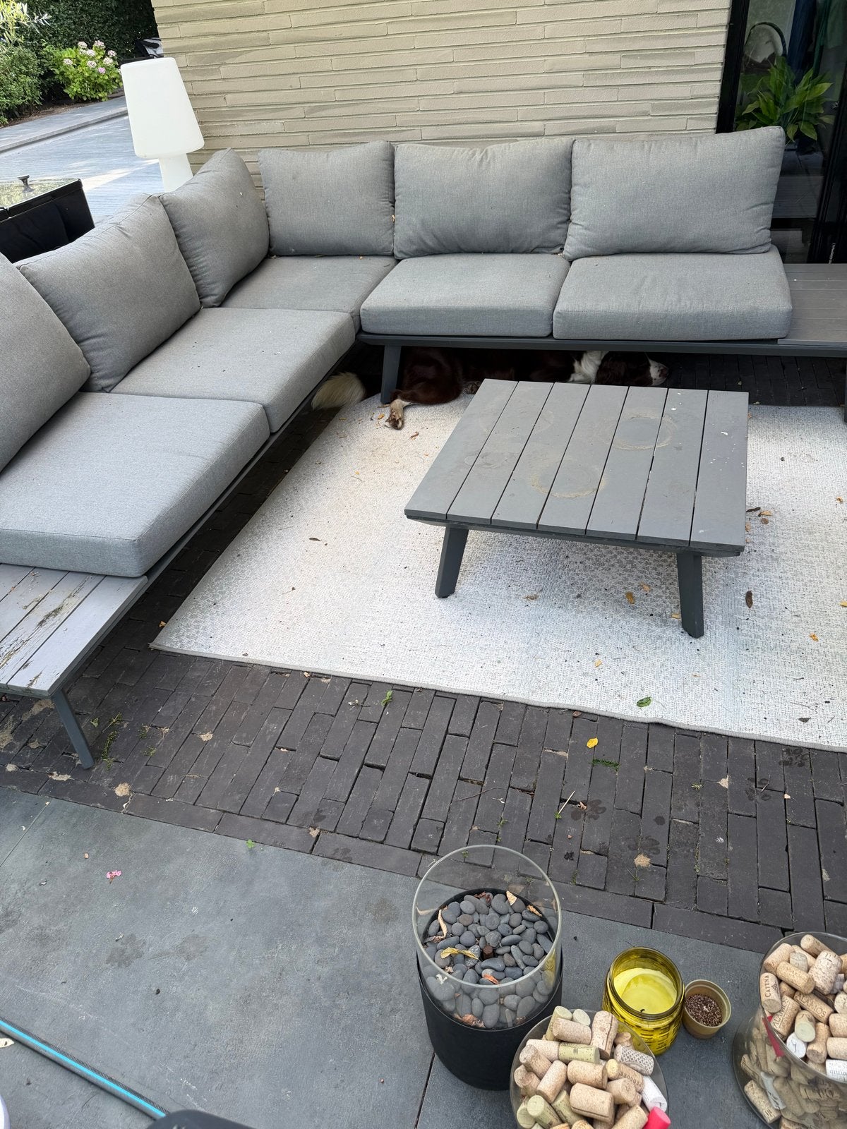 Gebruikte loungeset met tafel - Hoekbank en salontafel, Tuin en Terras, Ophalen, 5 zitplaatsen, Gebruikt, Loungeset