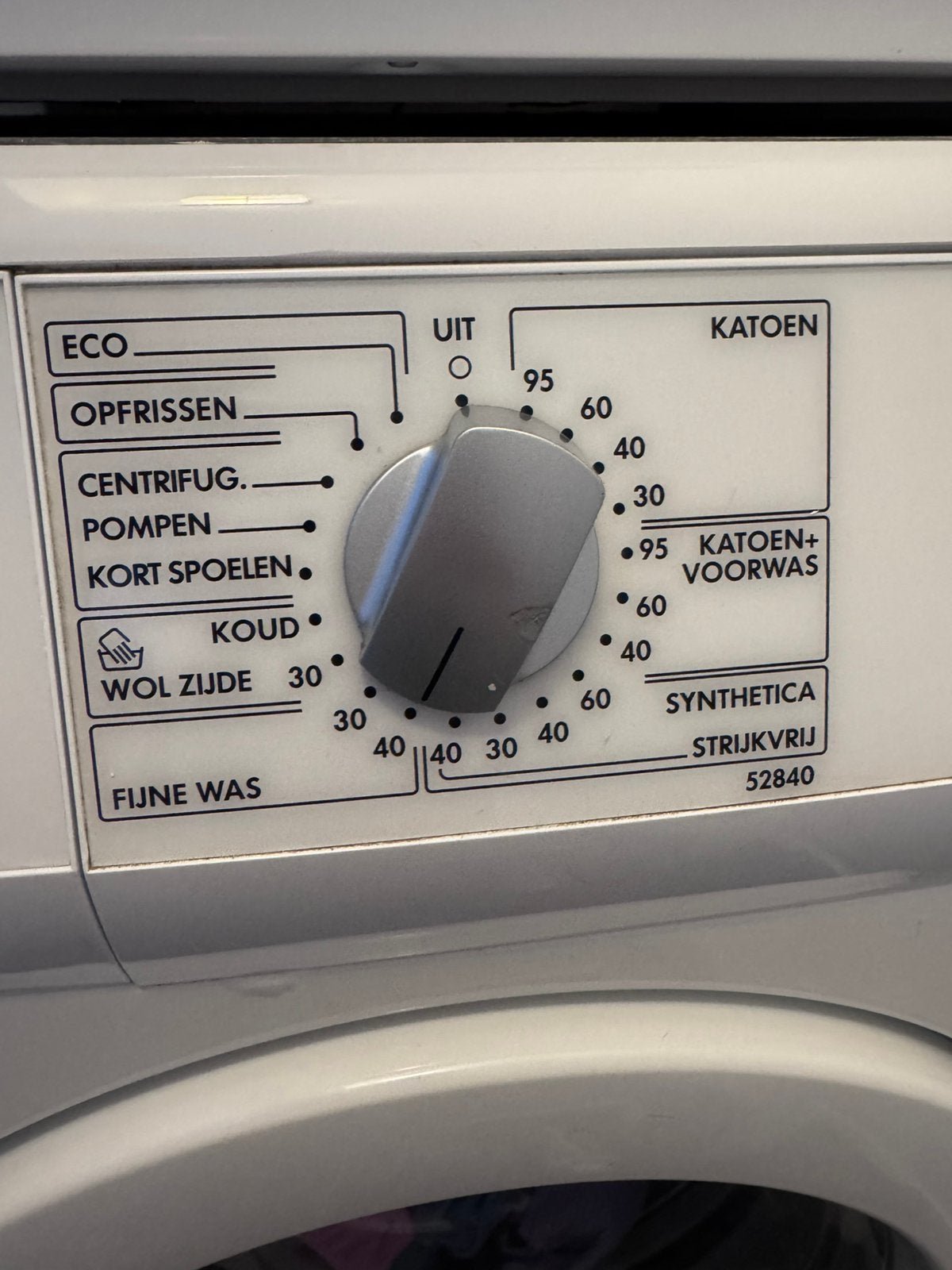 Wasmachine AEG MOET WEG voor kleine prijs!!, Ophalen, Zo goed als nieuw, 1200 tot 1600 toeren, 85 tot 90 cm