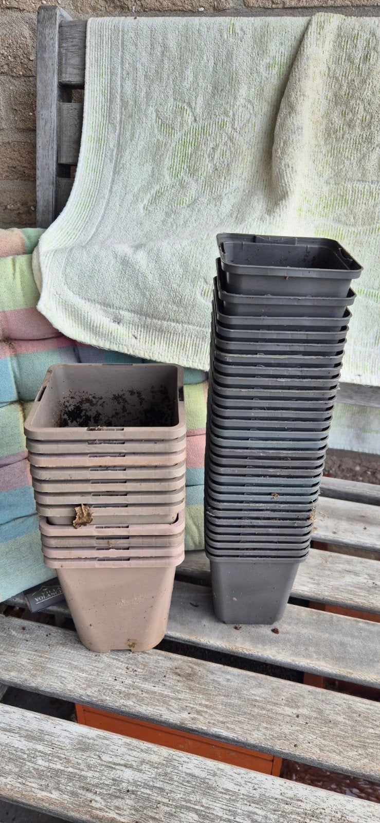 gratis kweekpotten, Tuin en Terras, Ophalen, Gebruikt, Vierkant, Kunststof