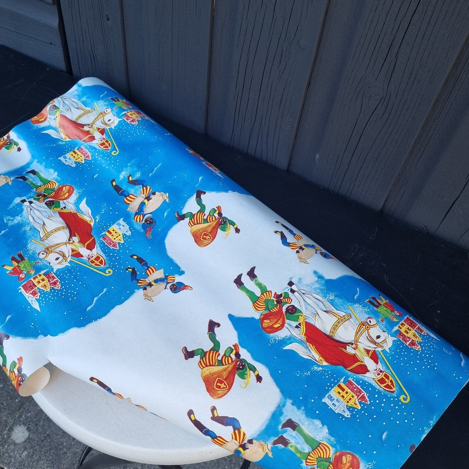 Sinterklaaspapier rol zwarte pieten nostalgisch traditioneel, Verzenden, Sqore Boutique, Sqoreboutique@gmail.com, NL