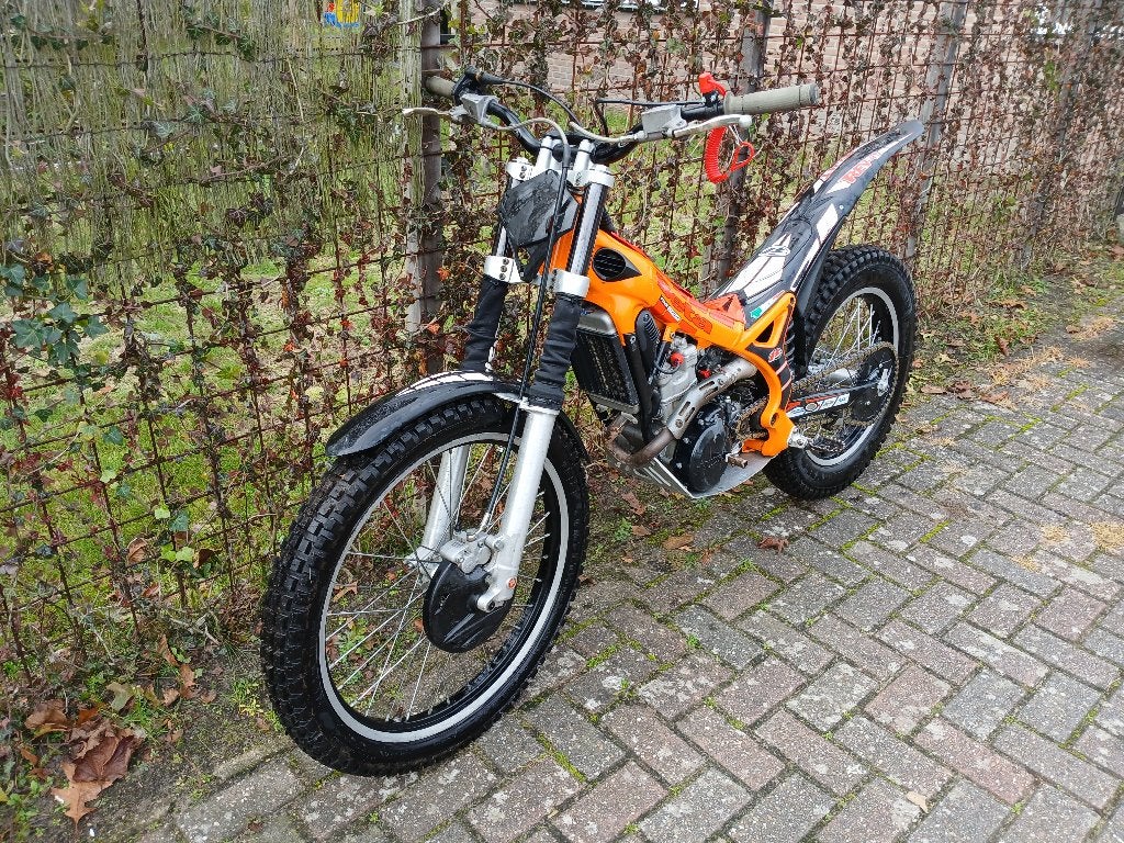 Trialmotor, 6 versnellingen, 250 cc, Gebruikt, Ophalen