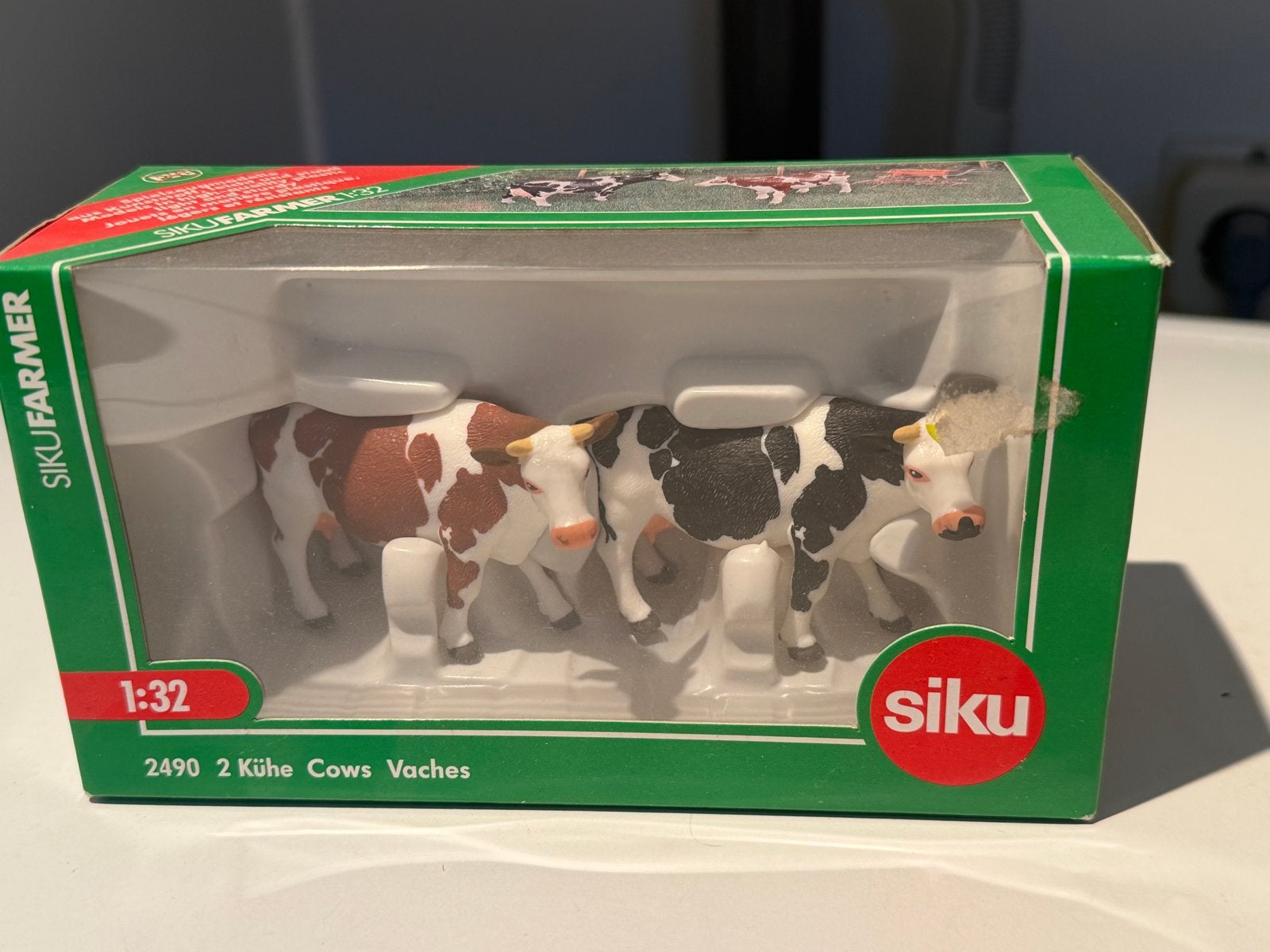Siku Farmer 1:32 - 2 Koeien (2490), Ophalen of Verzenden, Nieuw