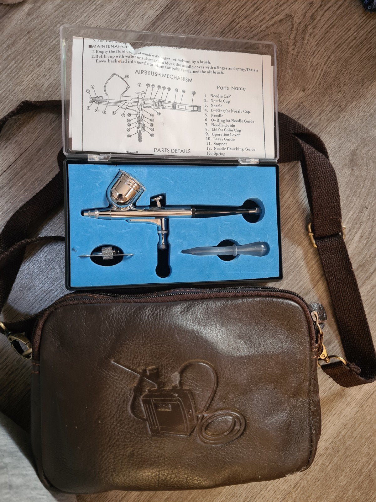 Airbrush Make-up Set met Compressor en Accessoires, Ophalen of Verzenden, Zo goed als nieuw, Airbrush en Toebehoren