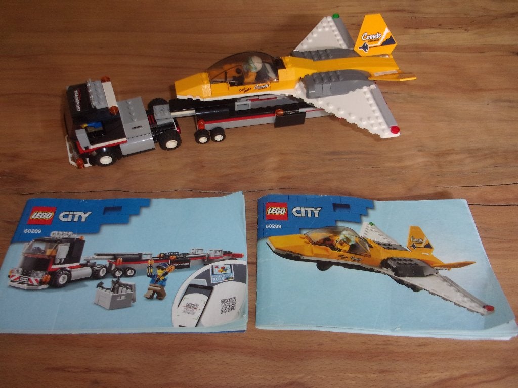 Lego Town 60289-1 Airshow Jet Transporter uit 2021, Gebruikt, Overige thema's, Lego, Ophalen of Verzenden
