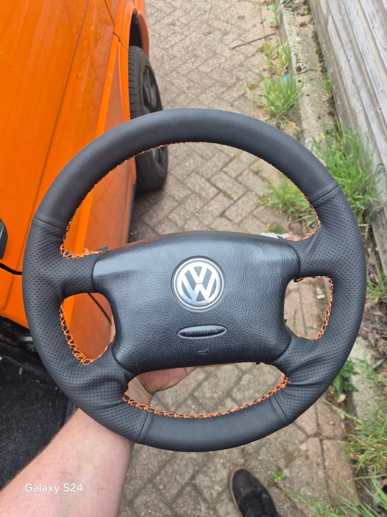 VW Golf MK4 Stuur met Airbag en Oranje Stiksel Hoes, Ophalen of Verzenden, Gebruikt, Volkswagen