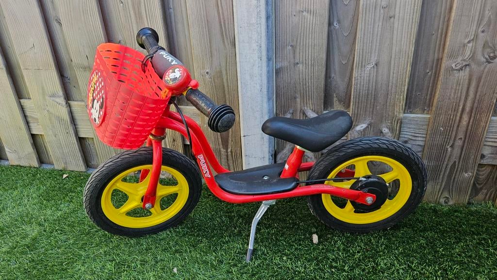 Puky loopfiets rood met Minnie Mouse mandje, Ophalen of Verzenden, Gebruikt, Loopfiets