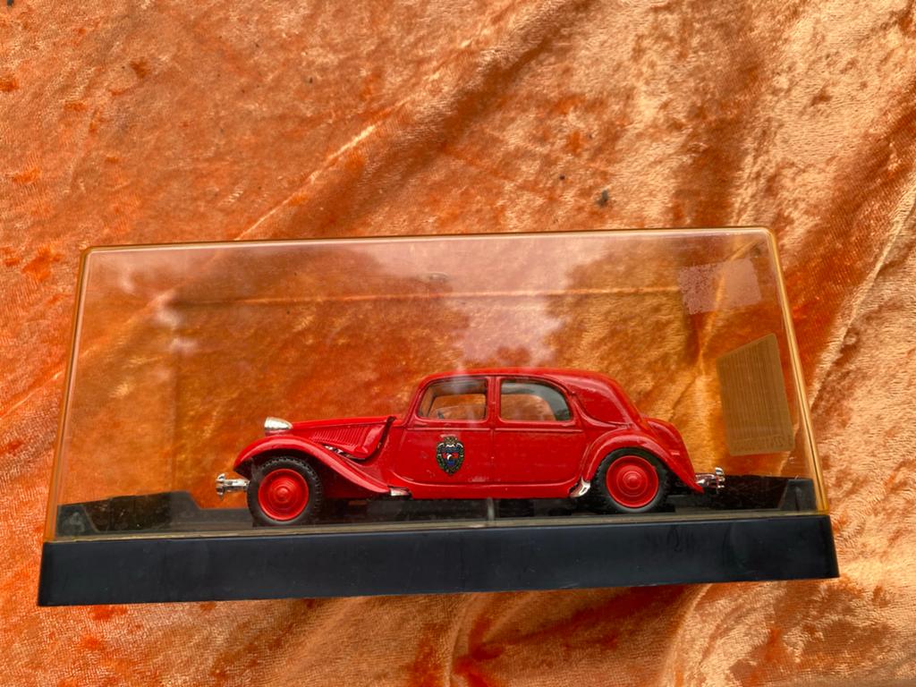 Modelauto Citroen 15 1952, Ophalen of Verzenden, Auto, Overige merken