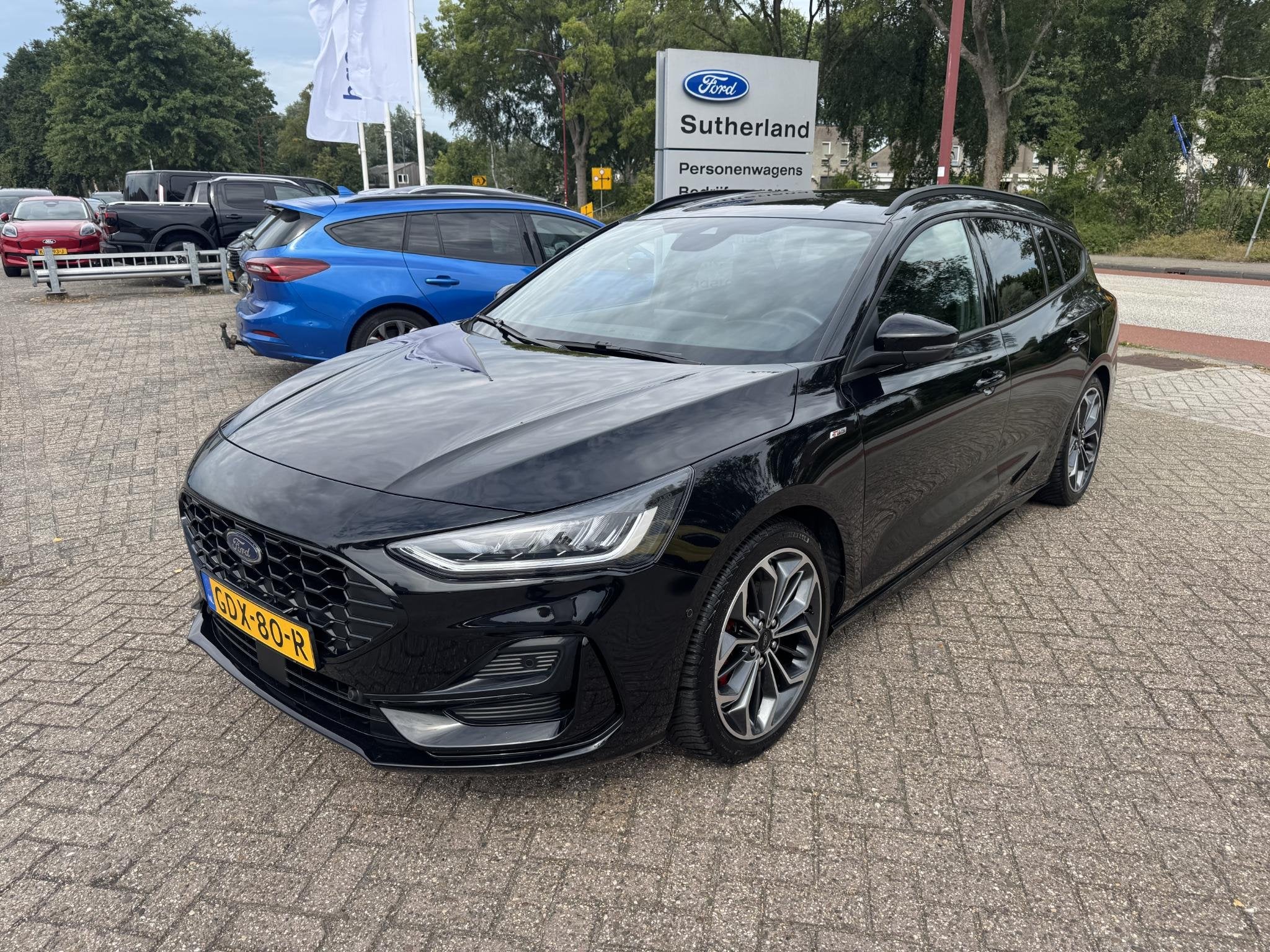 Ford Focus Wagon 1.0 EcoBoost Hybrid ST Line X 155pk Automaa, Stof, Gebruikt, Euro 6, Zwart