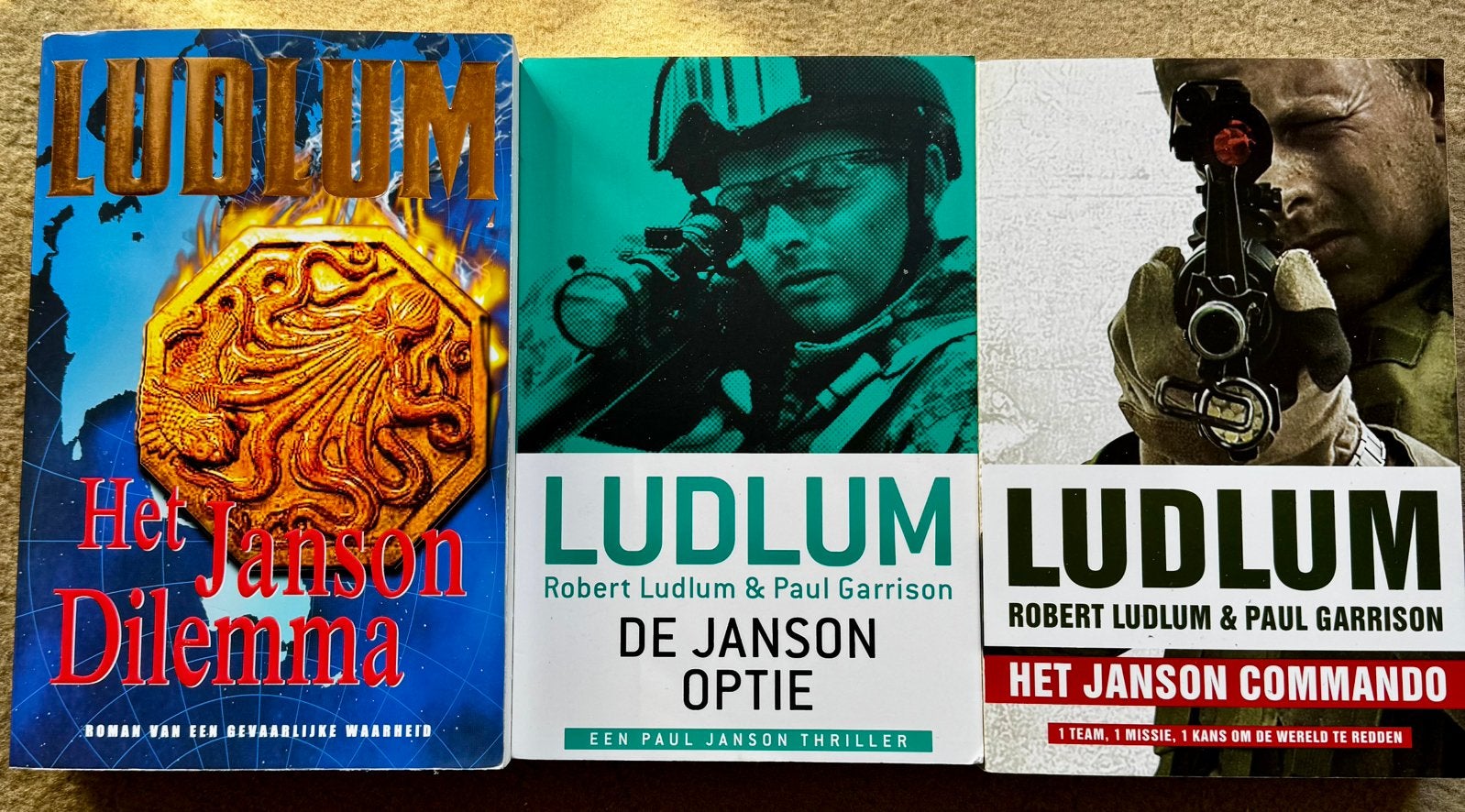 Ludlum - Paul Janson serie - 3x spionage actie thriller, Ophalen of Verzenden, Zo goed als nieuw