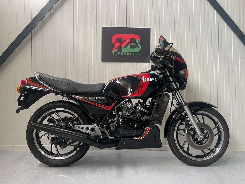YAMAHA RD 250 LC *Mars Livery, Motorrijbewijs A, Bedrijf, Onbekend, Super Sport