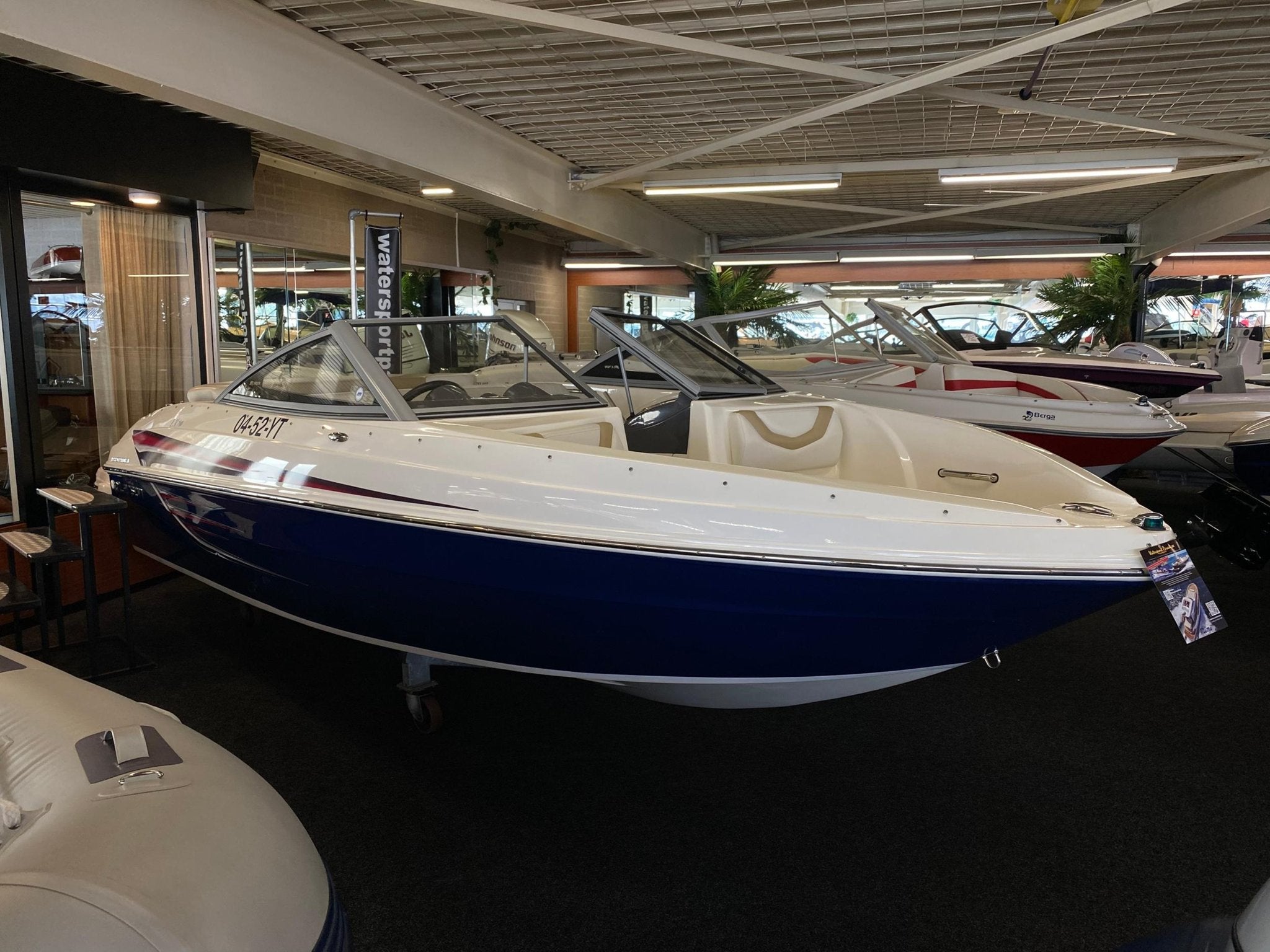 Larson LX 710, Overige merken, 70 cm, Gebruikt, Binnenboordmotor