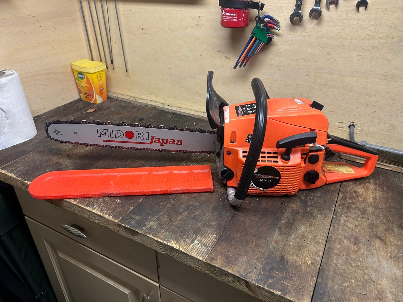 Midori MJ-104 benzine kettingzaag, Ophalen, Kettingzaag, Zo goed als nieuw, 30 tot 70 mm