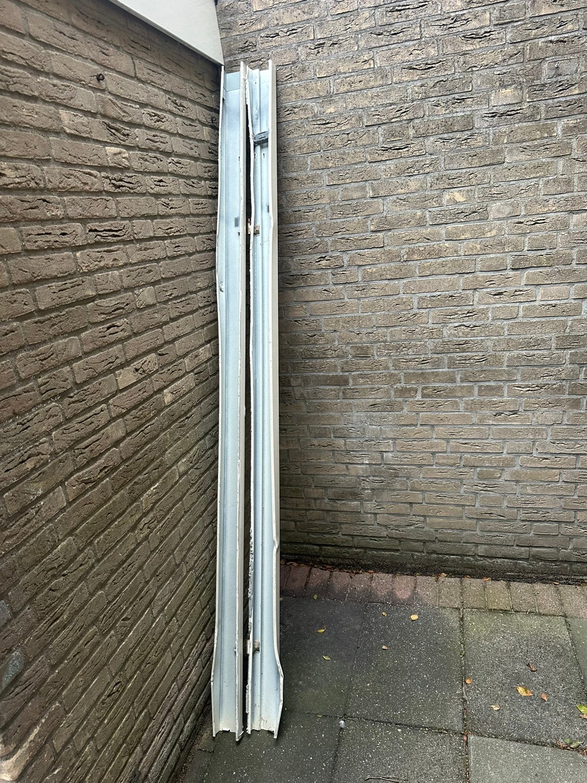 Oud ijzer (kozijn), Ophalen, Gebruikt