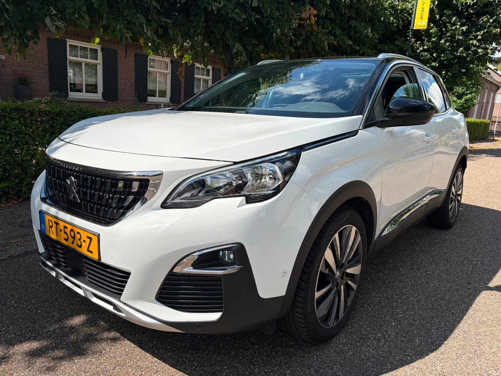 Peugeot 3008 1.2 Puretech 130pk S&S 2018 Wit, Auto's, 1199 cc, Leder en Stof, Wit, Origineel Nederlands