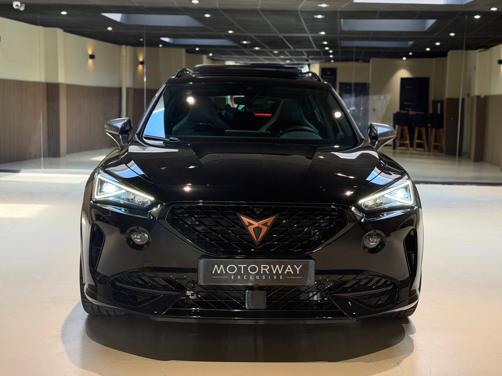 Cupra FORMENTOR 2.0 TSI 4DRIVE VZ|ABT|Brembo|Pano|Beats|360|, Auto's, 4 cilinders, Vierwielaandrijving, SUV of Terreinwagen, Geïmporteerd