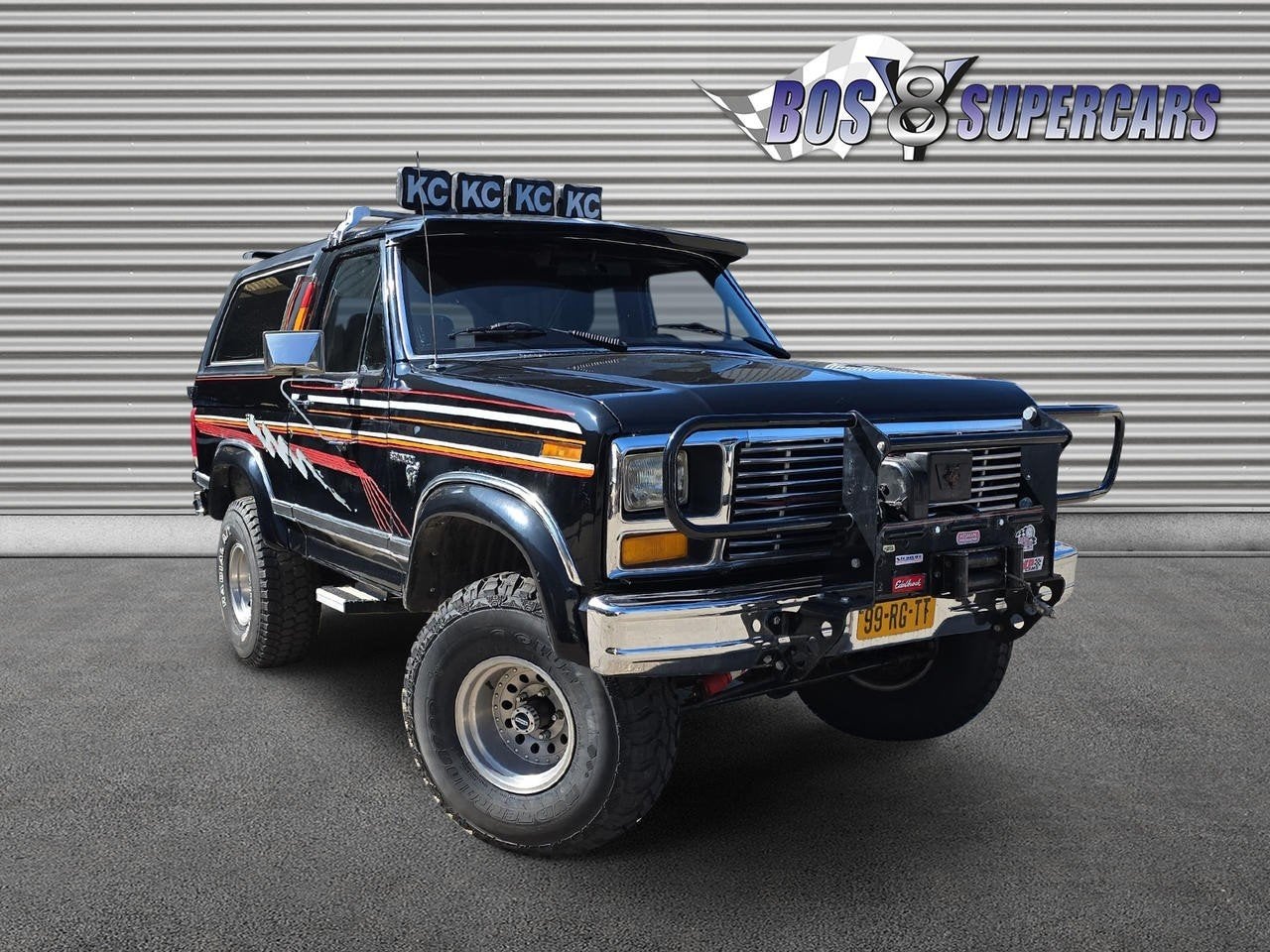 Ford Bronco XLT (bj 1981, automaat), Auto's, Automaat, Zwart, Origineel Nederlands, Bedrijf