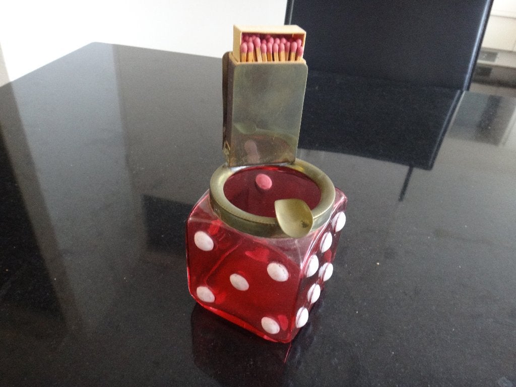 asbak, oud, van glas 16 cm hoog, Ophalen of Verzenden, Zo goed als nieuw, Asbak