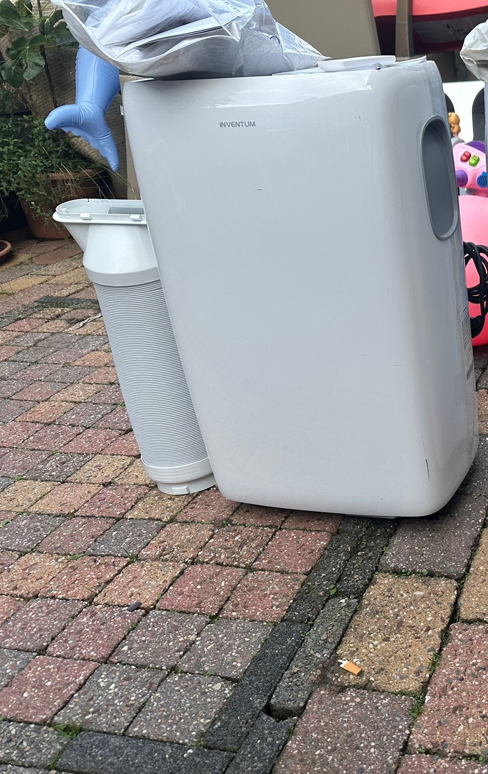 INVENTUM MOEBILE AIRCO AC905W. 9:000 BTU, Witgoed en Apparatuur, Ophalen, 3 snelheden of meer, Zo goed als nieuw, Afstandsbediening
