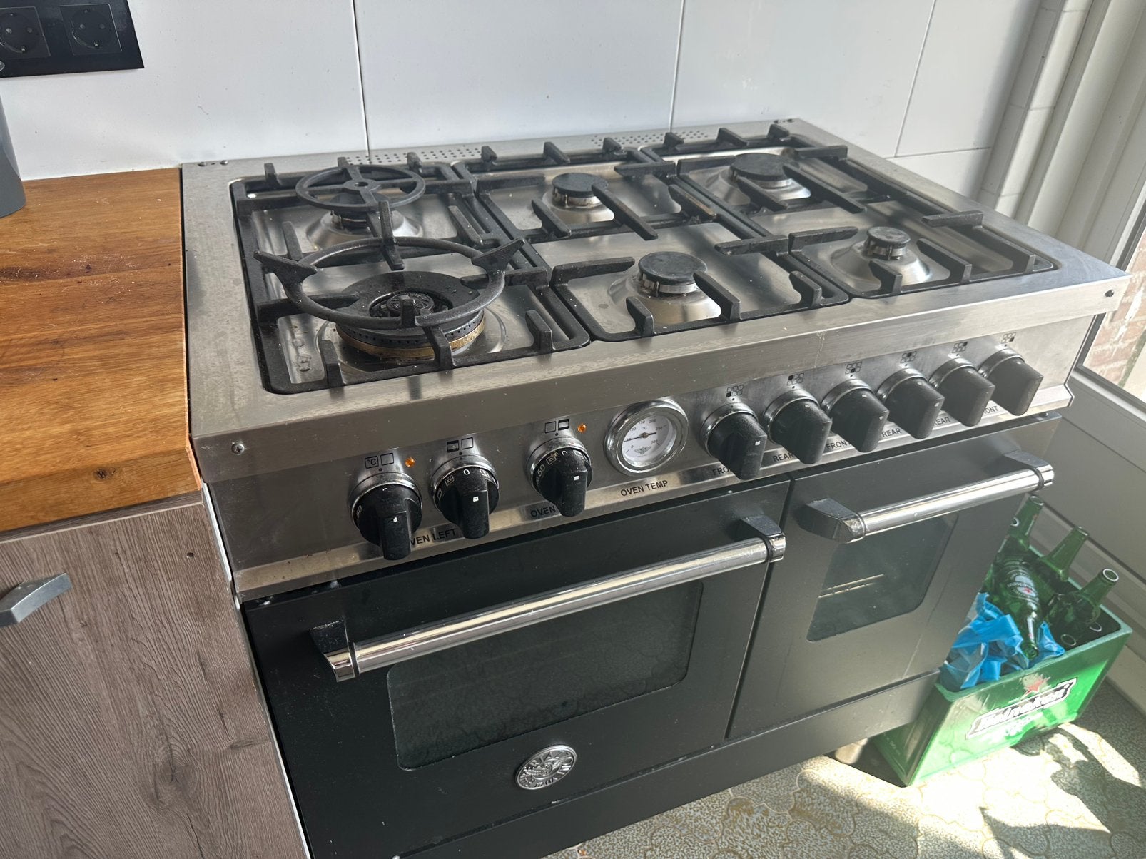 Bertazzoni fasfornuis 90 cm breed met 2 ovens, Ophalen, Gebruikt, Warmhoudplaat, 60 cm of meer