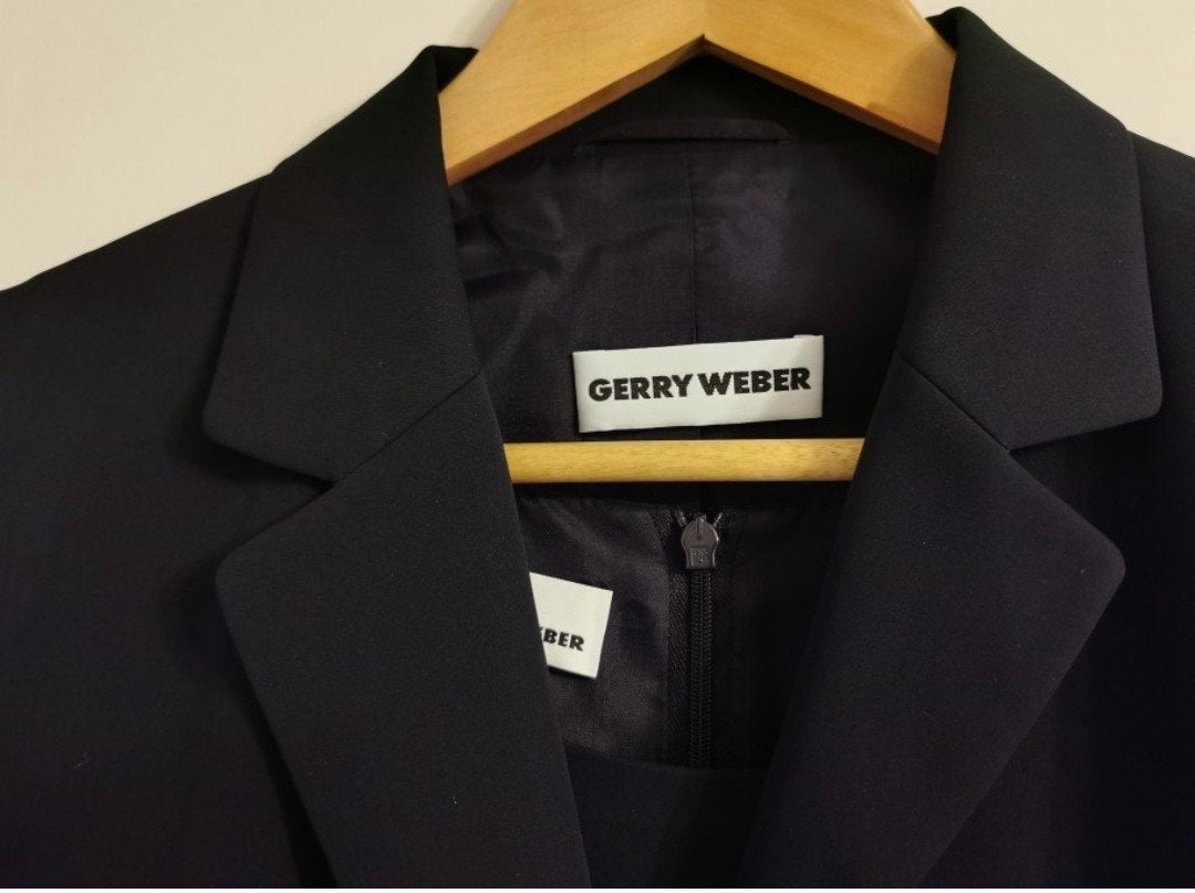Gerry Weber broekpak blazer rok gilet donkerblauw mt44 ZGAN!, Ophalen of Verzenden, Zo goed als nieuw, Maat 42/44 (L), Blauw