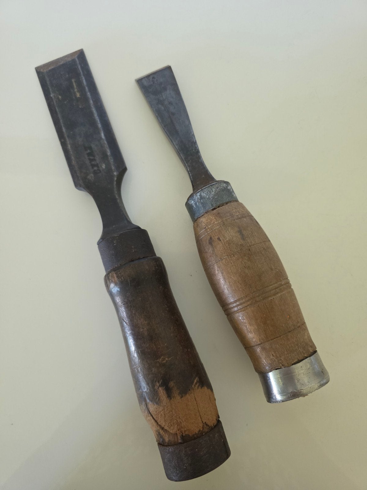 2 Grote Antieke beitels, Ewako en Nooitgedagt, Ophalen of Verzenden