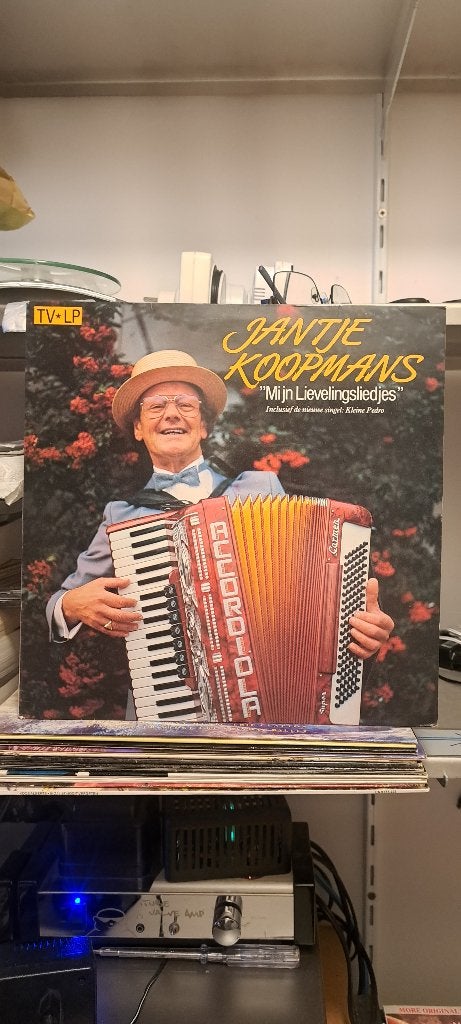 lp Jantje Koopmans-Mijn lievelingsliedjes (Z257-73), Ophalen of Verzenden, Zo goed als nieuw, 12 inch, Levenslied of Smartlap