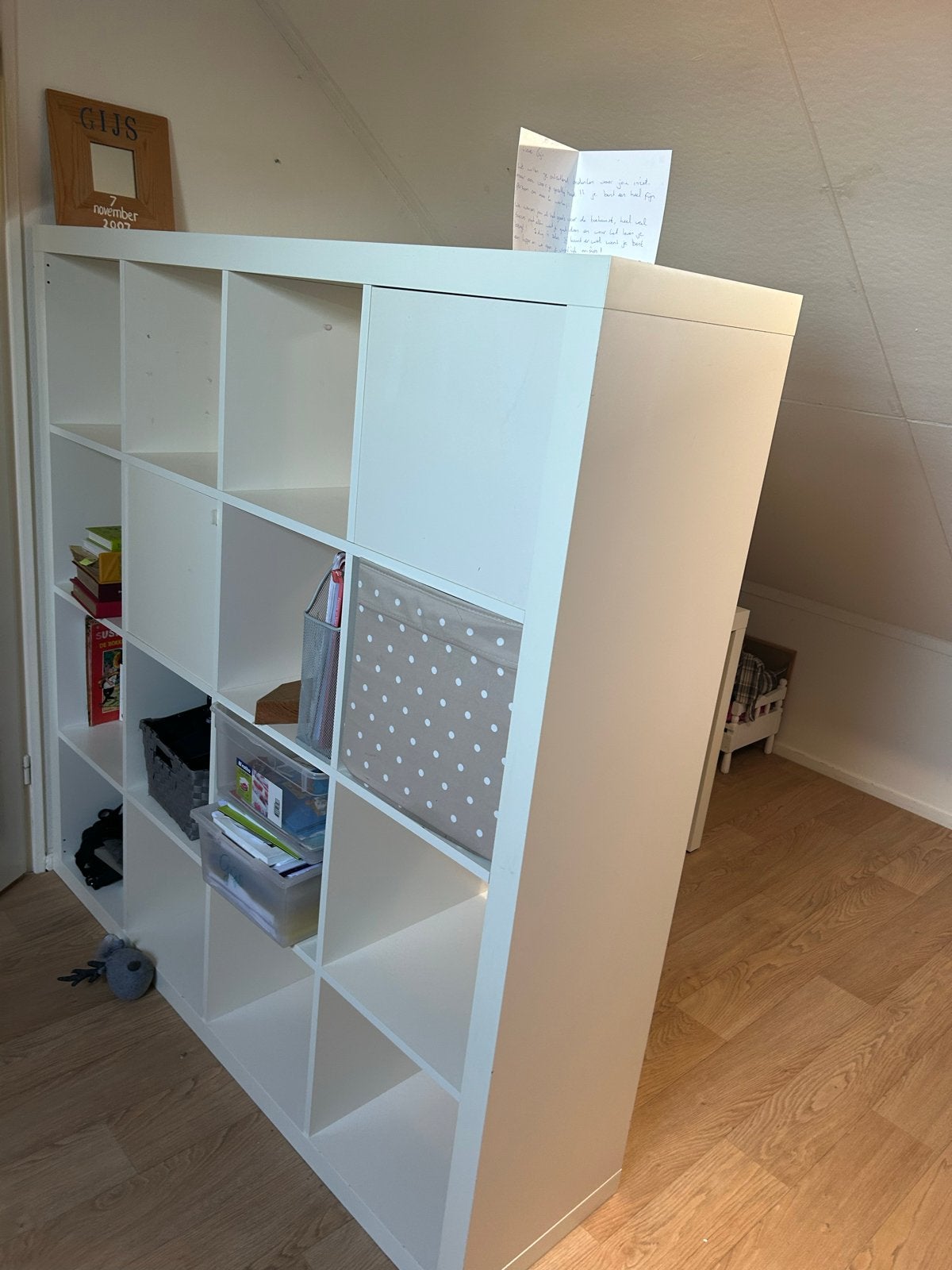 Witte Ikea Kallax kast met bureau, Ophalen, Met plank(en), Gebruikt, 100 tot 150 cm