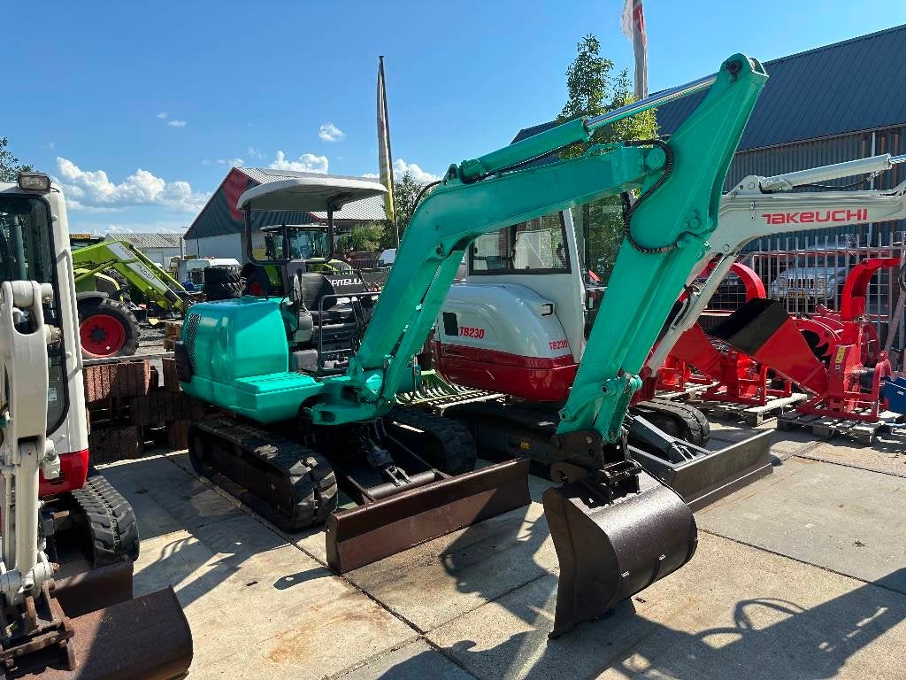 Komatsu PC 30-7, Zakelijke goederen, Machines en Bouw | Kranen en Graafmachines, Graafmachine