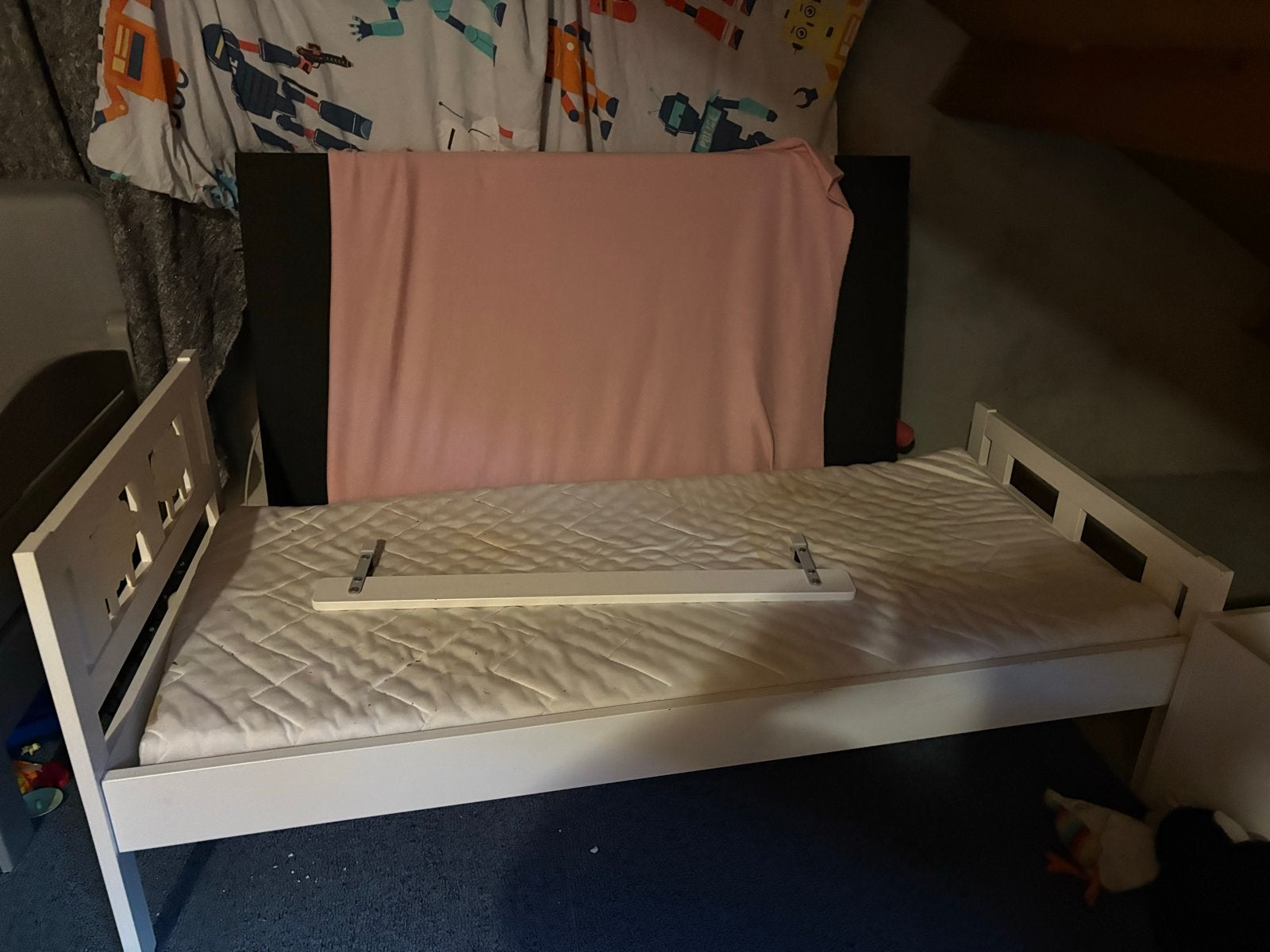Peuterbed met matras en rand, Ophalen, Gebruikt, 70 tot 85 cm, 140 tot 160 cm