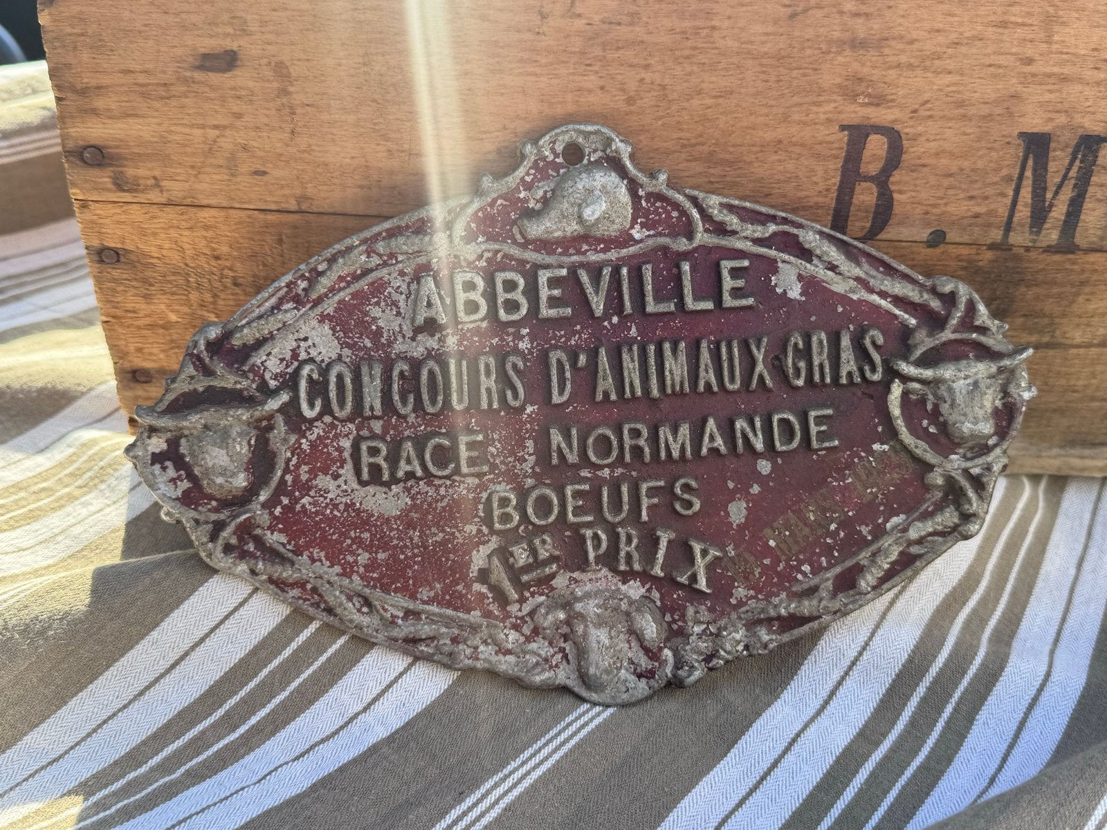 Frans metalen bord: Concours d'Animaux Gras Abbeville, Ophalen of Verzenden