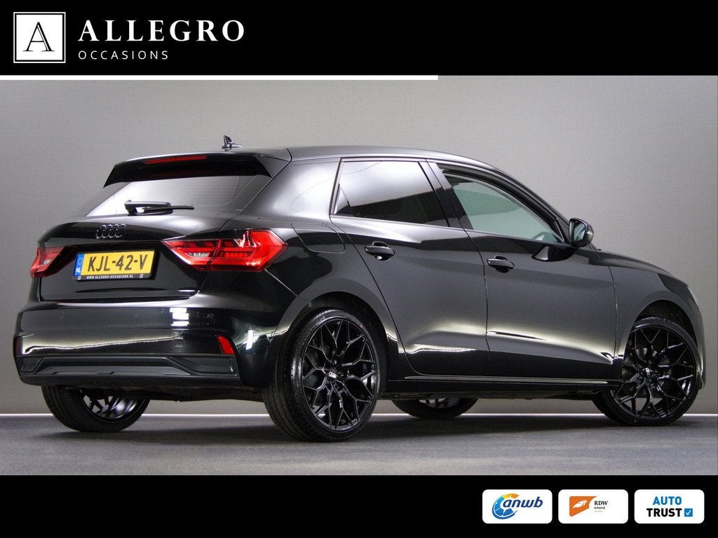 Audi A1 Sportback 25 TFSI Pro Line (STOELVERWARMING, APPLE C, Auto's, Audi, Voorwielaandrijving, Stof, 95 pk, Zwart