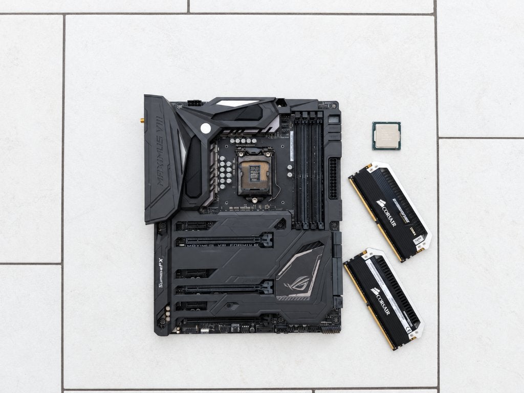 ASUS ROG Maximus VIII Formula + I32GB DDR4, LGA 1151, DDR4, Ophalen of Verzenden, Zo goed als nieuw