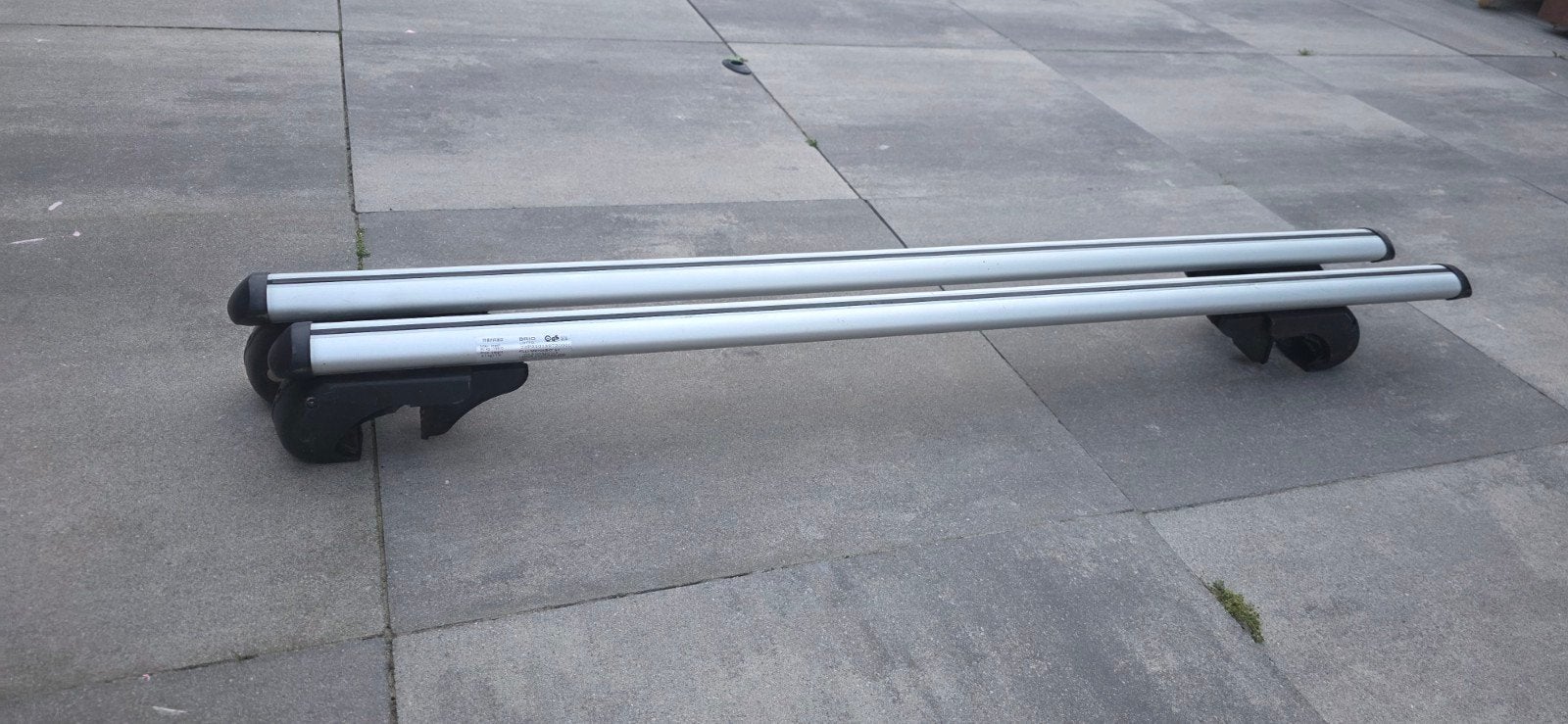 Dakdragers Pro Plus 120 cm - Relingdrager - Afsluitbaar, Auto diversen, Dakdragers, Ophalen, Zo goed als nieuw