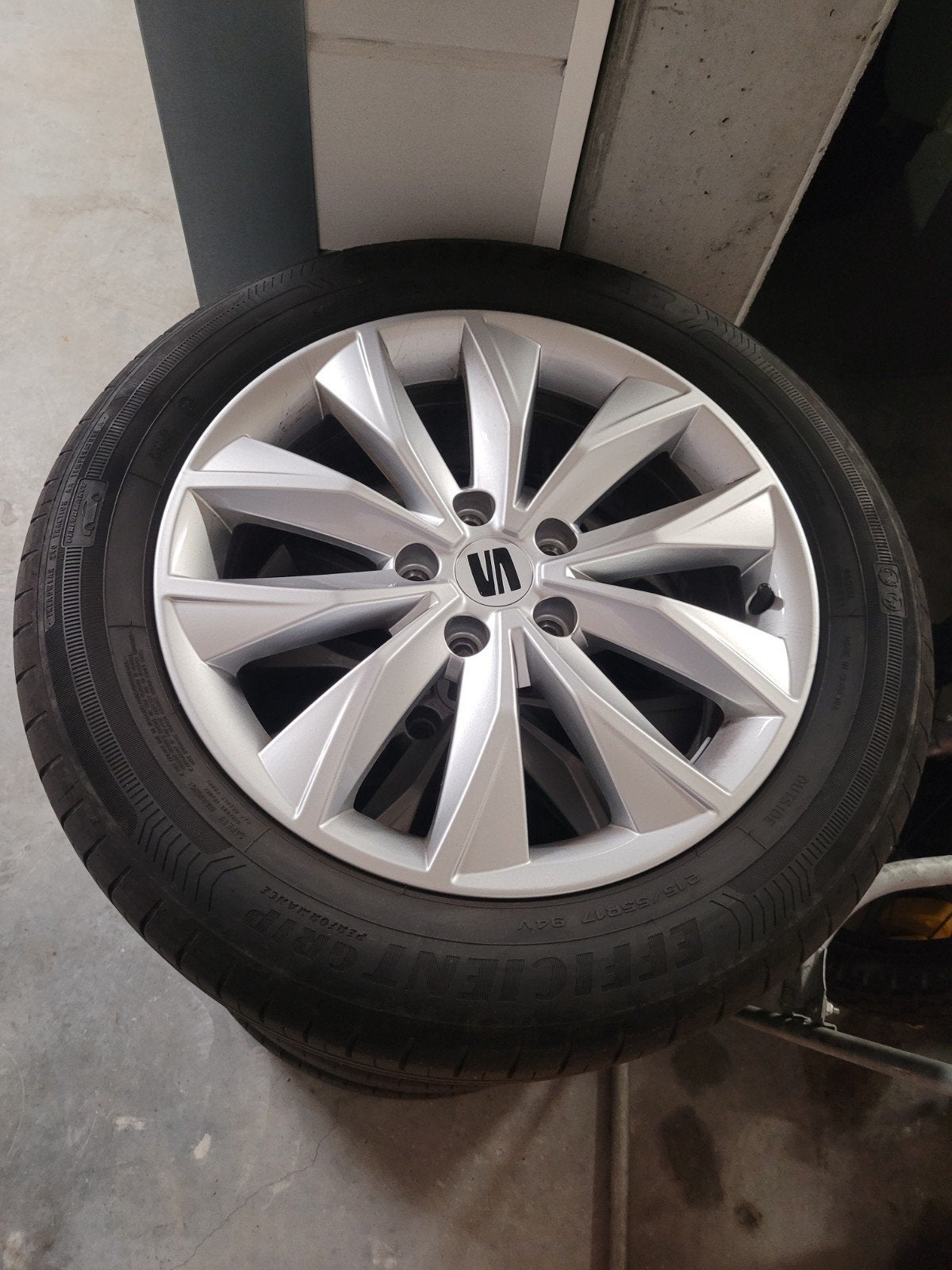 Seat Velgen 205/60R16 en 215/55R17, Ophalen, 215 mm, Banden en Velgen, 17 inch
