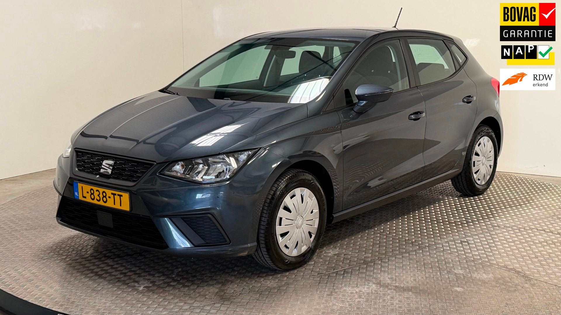 Seat Ibiza 1.0 TSI Style benzine parkeersensoren airco carpl, Voorwielaandrijving, Gebruikt, Euro 6, Ibiza