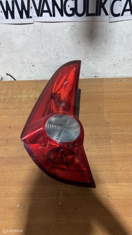 Achterlicht links Opel Agila B ('08-'15), Gebruikt, Opel, Ophalen of Verzenden, Opel