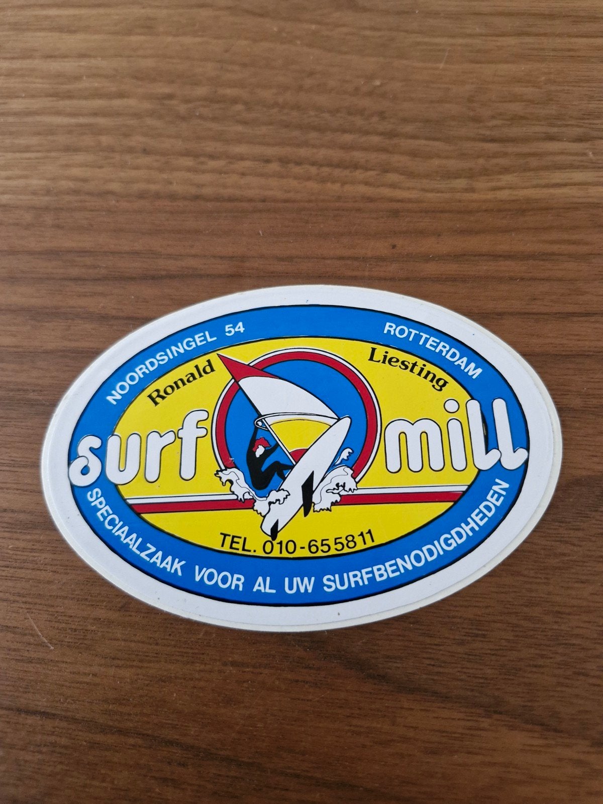 11068 Vintage Surfmill Rotterdam Sticker - Windsurfen, Ophalen of Verzenden