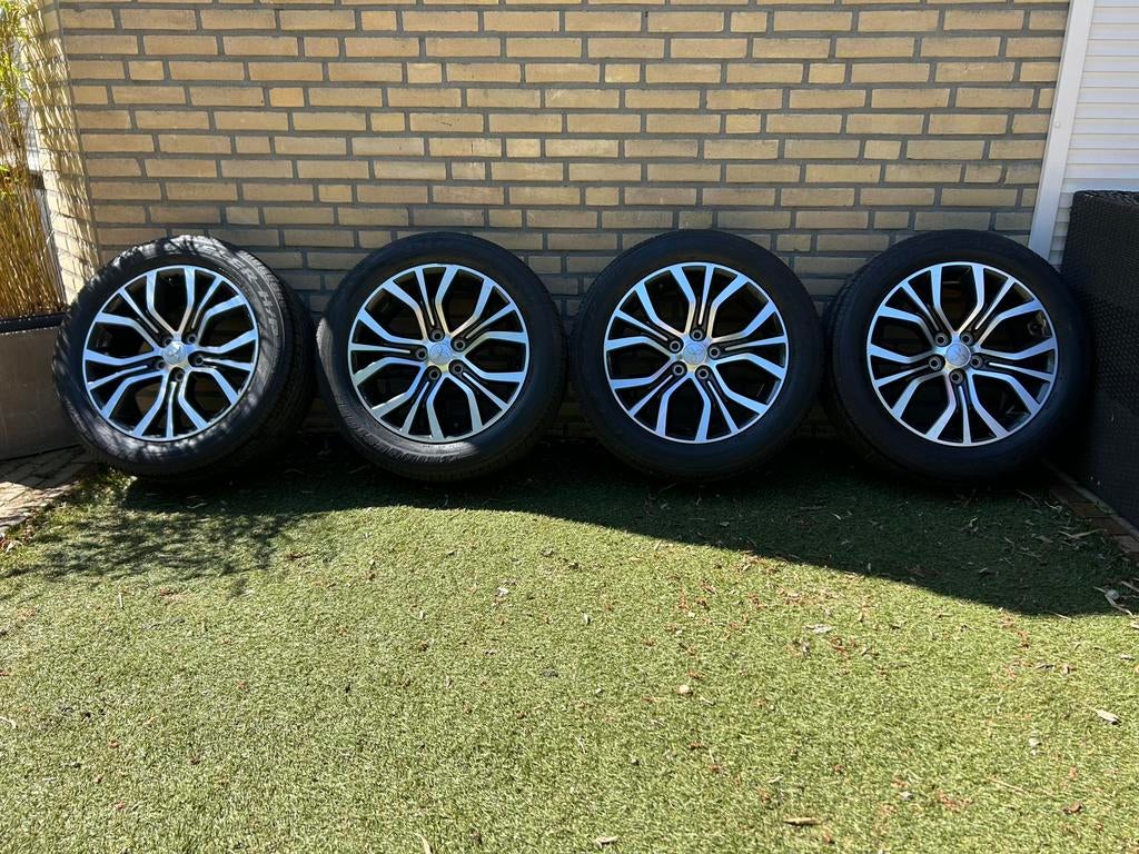 Originele 18inch Mitsubishi ASX velgen en zomerbanden, 18 inch, Banden en Velgen, Ophalen of Verzenden, Zomerbanden