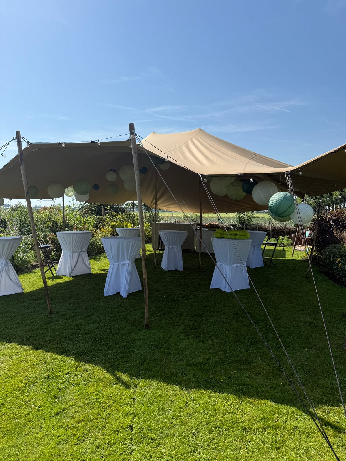 Stretchtent zand (10 x 7.5m) te huur, Ophalen, Zo goed als nieuw, 8 meter of meer, 6 meter of meer