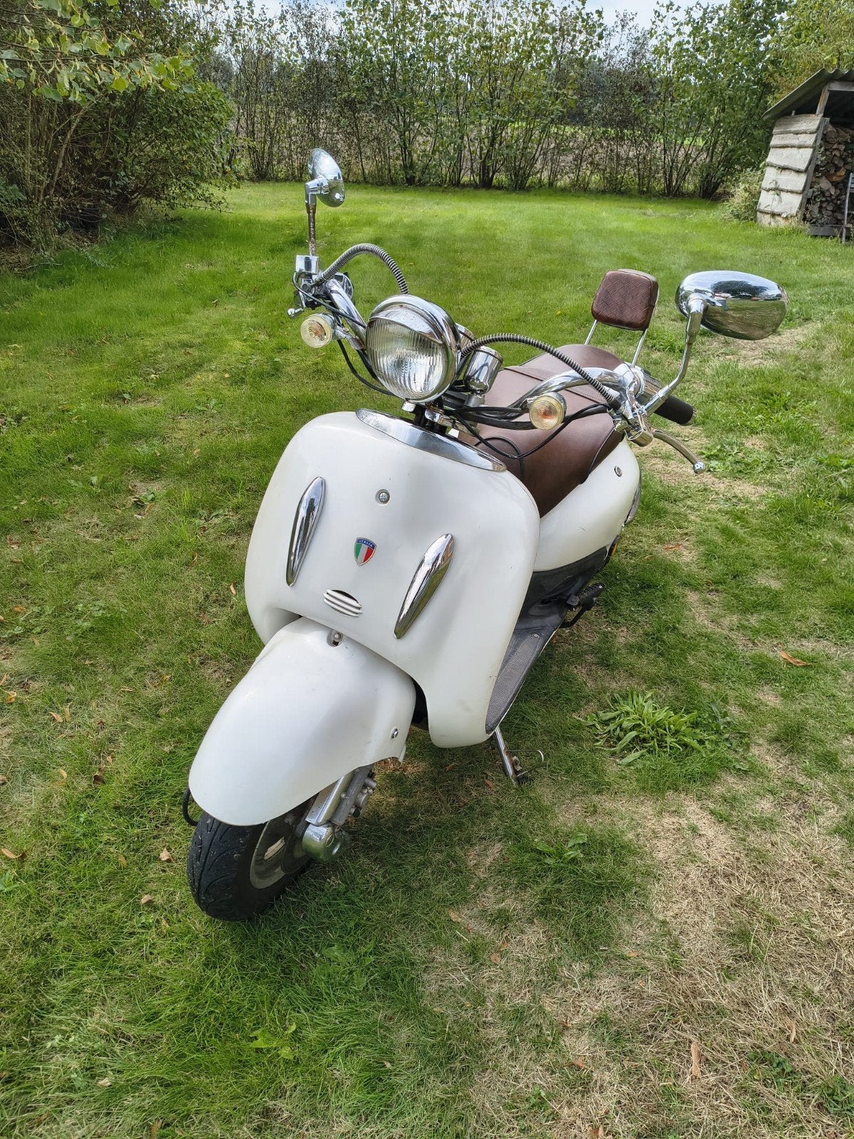 Nette opgeknapte Bella 50 scooter, Ophalen, Gebruikt, Bella, Benzine
