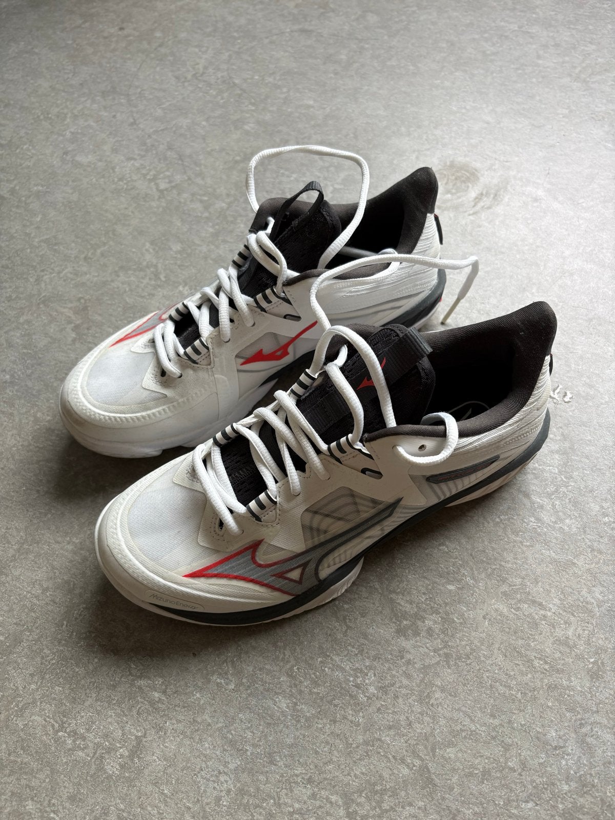 Mizuno Wave Claw Neo 2 Badmintonschoenen - Maat 40, Ophalen, Gebruikt, Schoenen