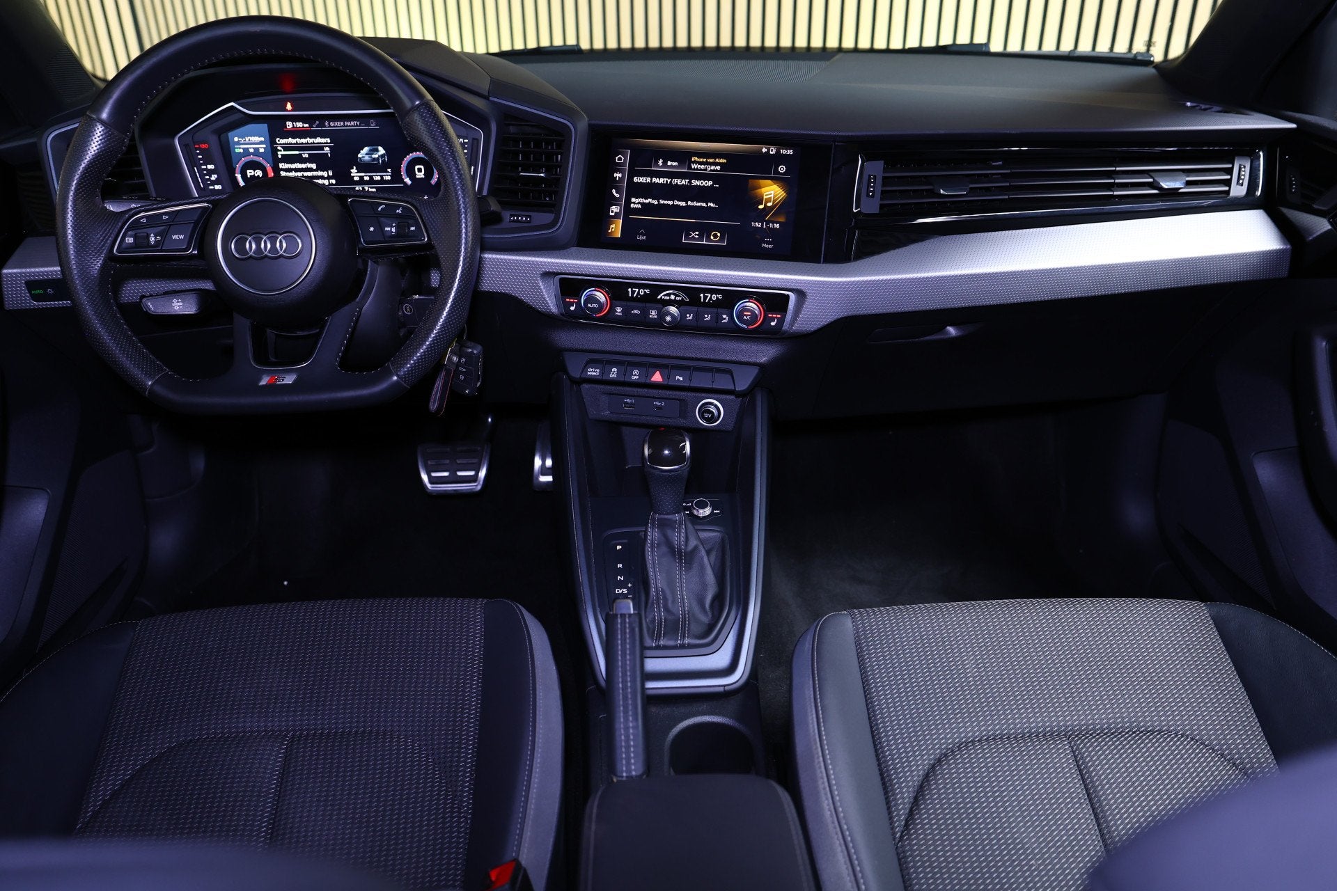 Audi A1 Sportback 30 TFSI Advanced epic AUTOM CARPLAY CLIMA, Zwart, Zwart, Origineel Nederlands, Bedrijf