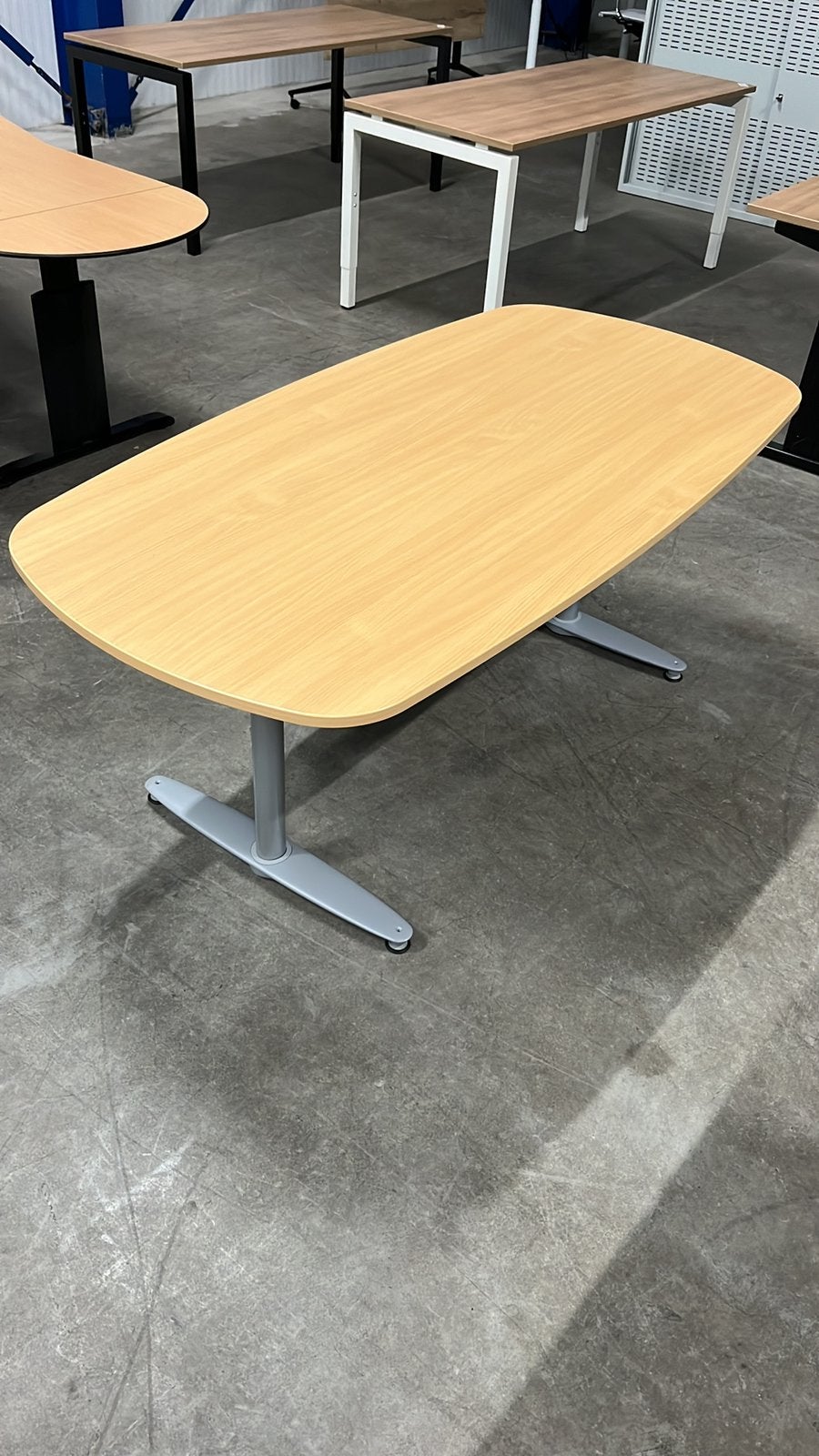 Kinnarps vergadertafel, Ophalen of Verzenden, Zo goed als nieuw