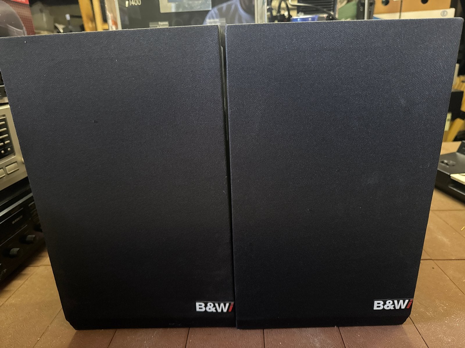 B&W BW B en W DM100i Boekenplank Luidsprekers  Klassieker, Gebruikt, Ophalen of Verzenden, Bowers & Wilkins (B&W), Geschikt voor surround/home cinema