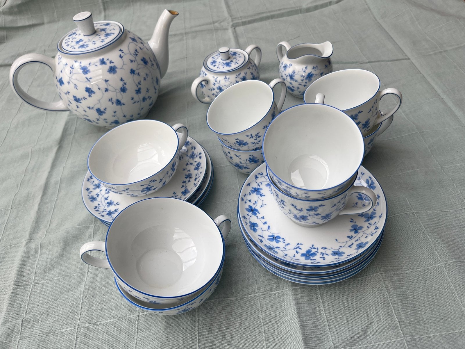 Mooie set Arzberg Duits servies 1382 blauw bloemetjes, Ophalen