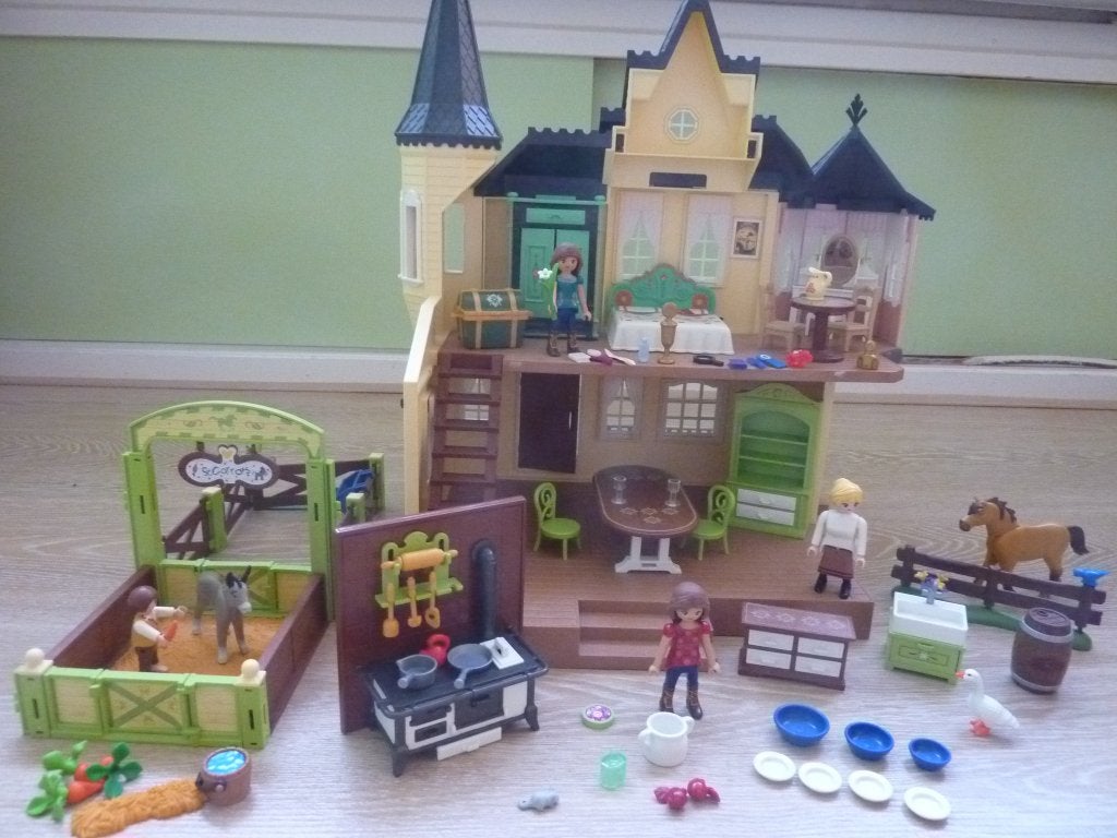 playmobil lucky´s huis met slaapkamer en stal, Ophalen of Verzenden