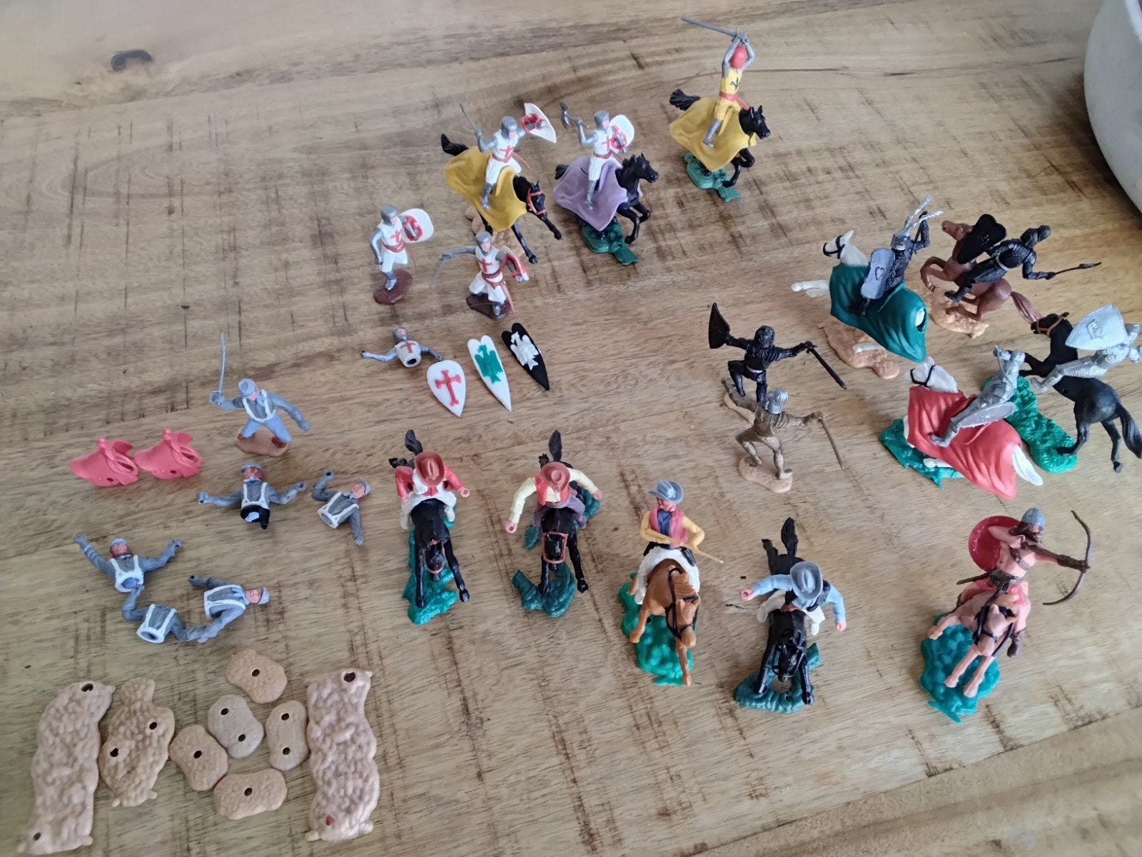 Timpo, mooie lot. Vintage (kruis)ridders, cowboys, soldaten., Ophalen of Verzenden, Gebruikt