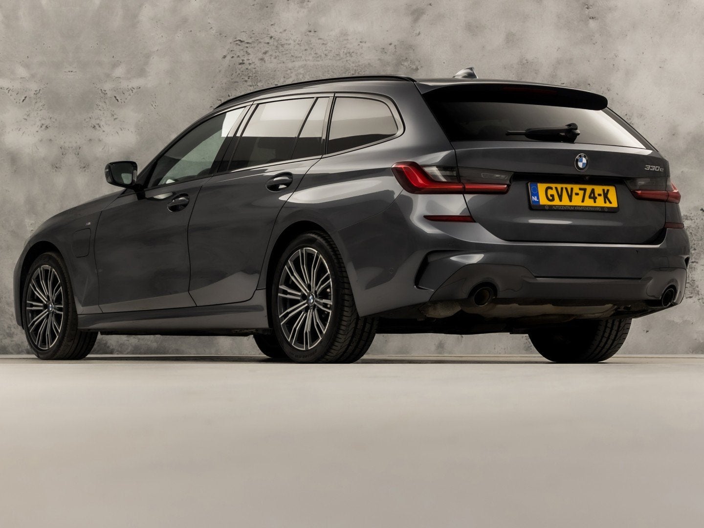 BMW 3 Serie 330e M Sport High Executive 292Pk Automaat (PANO, Auto's, Achterwielaandrijving, Gebruikt, 4 cilinders, Plug-in hybride