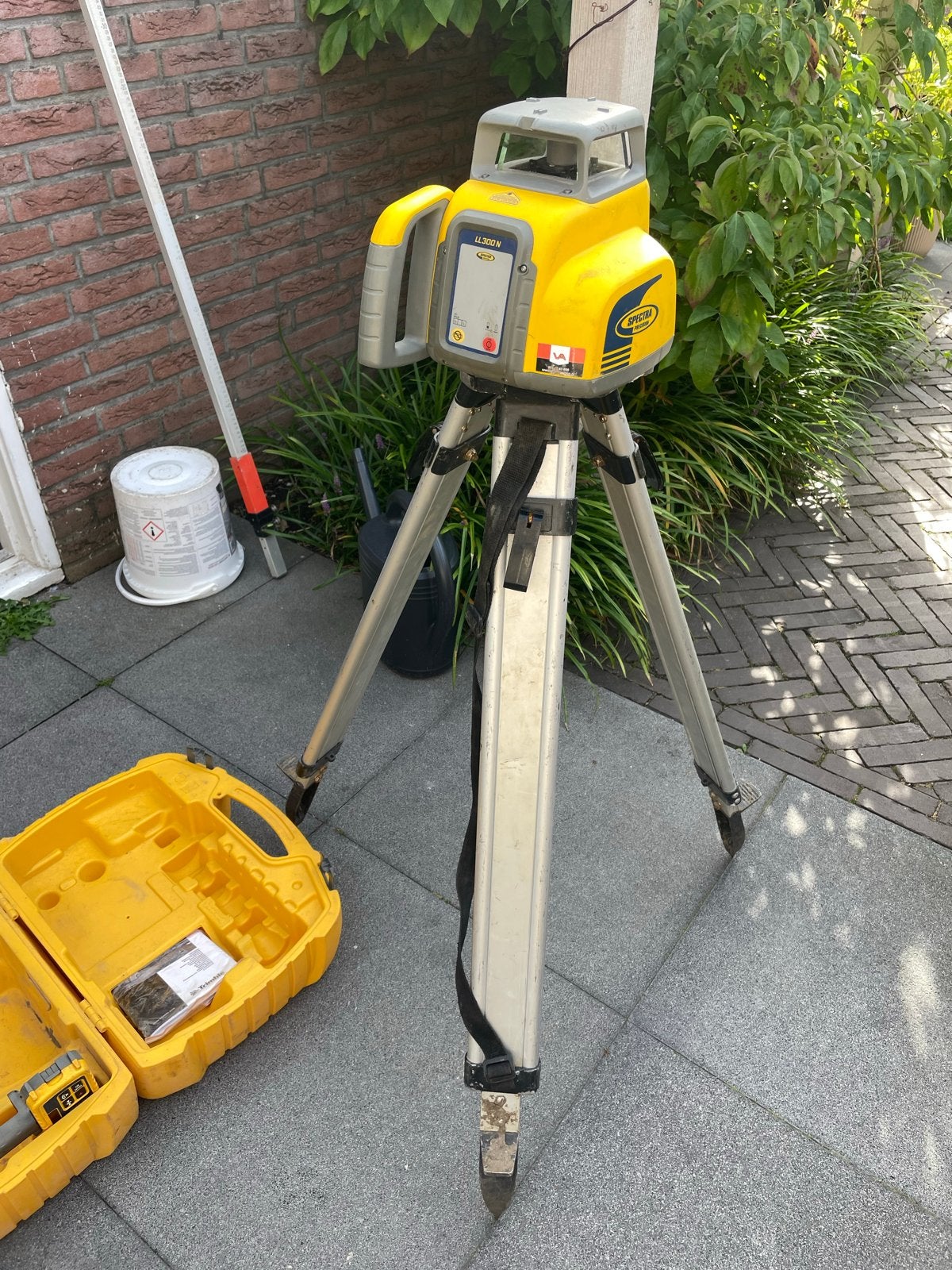 Spectra Precision LL300N Laserwaterpas met Statief en Koffer, Ophalen, Gebruikt, Licht